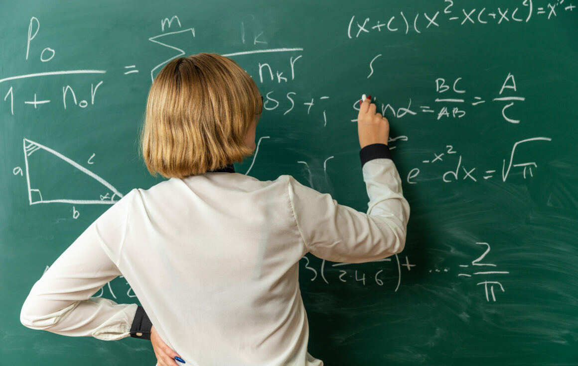 Математика: как помочь ребенку понять и выучить ее?