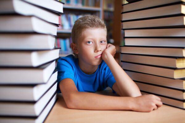 Почему современные дети не любят читать?