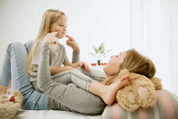 Роль родителей в развитии речи ребенка: советы и ошибки