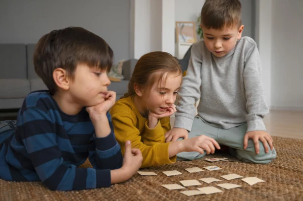 Популярные игры для детей до 5 лет и после